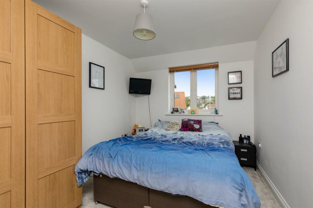 Additional image 8 of Lyndhurst House, Monarch Way, Shoreham-By-Sea