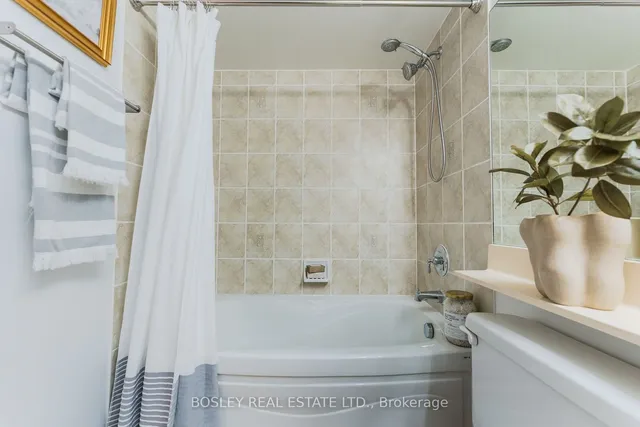 Additional image 25 of 10 Northtown Way Unit 402