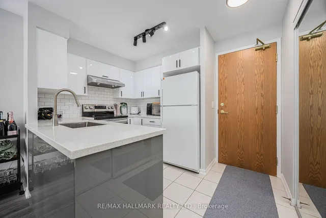 Additional image 5 of 5508 Yonge St Unit 1205
