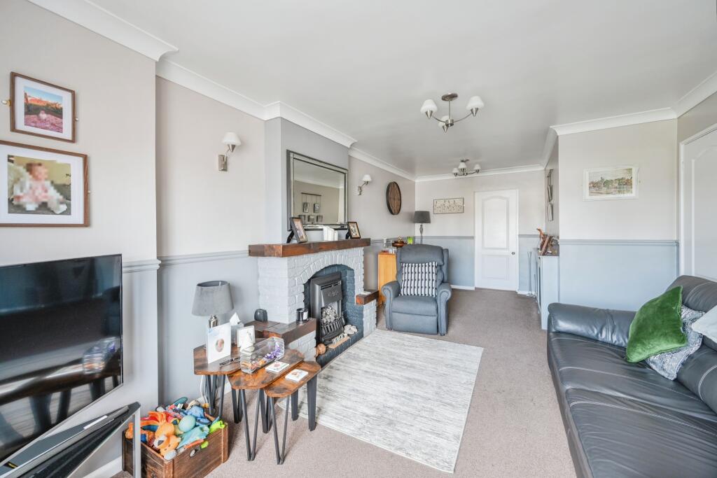 Additional image 18 of Highcliffe Road, Tamworth, Staffordshire, B77