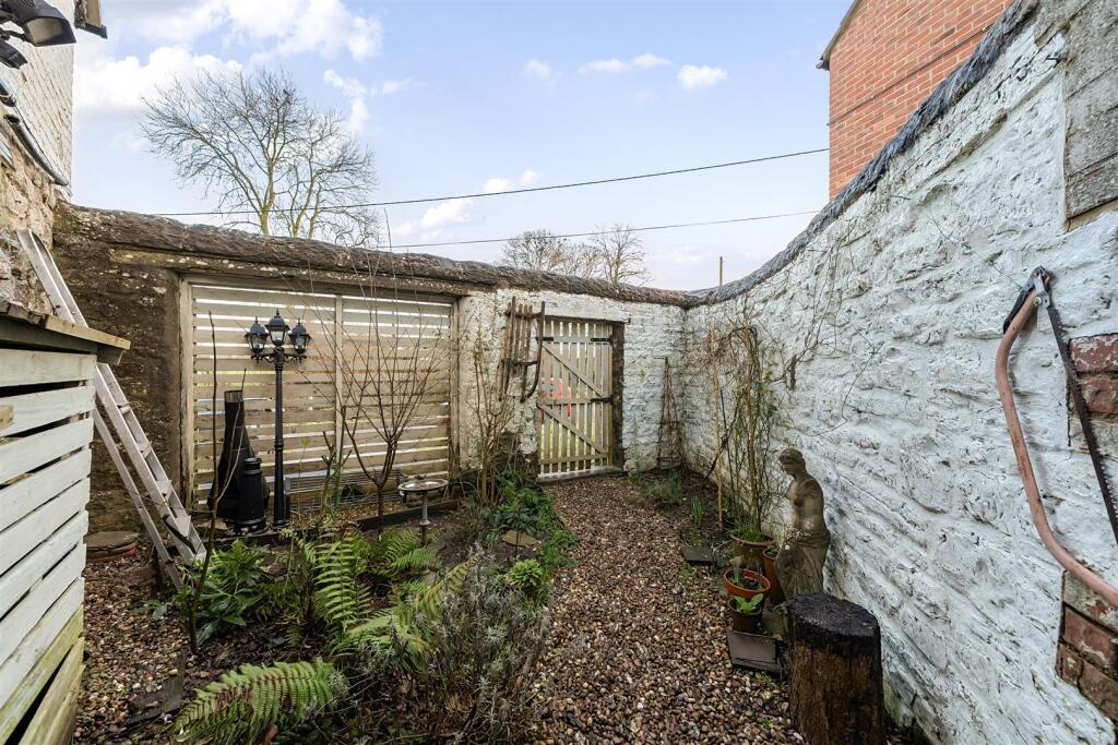 Additional image 5 of Mudford, Yeovil