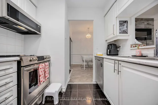 Additional image 7 of 68 Corporate Dr Unit 137