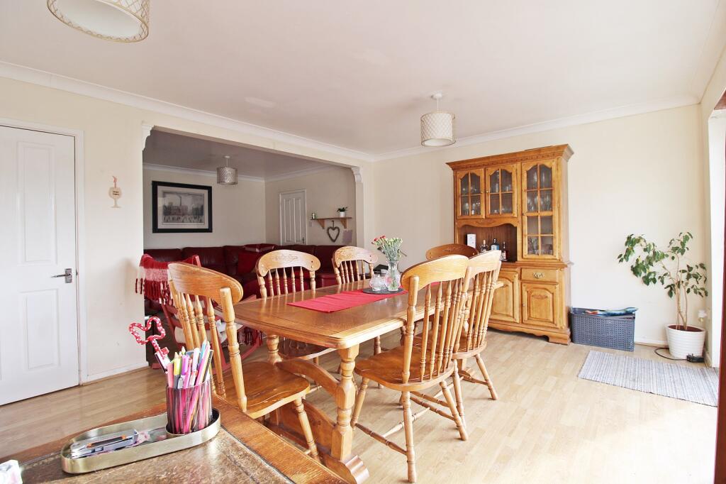 Additional image 5 of Park Lane, Groesfaen, Pontyclun, Rhondda Cynon Taff. CF72 8PB