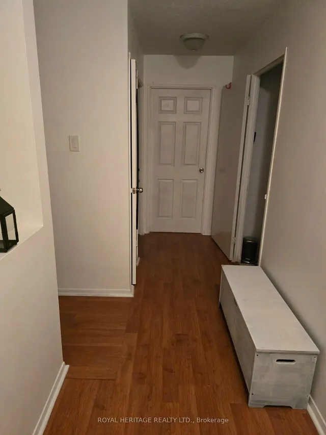 Additional image 9 of 4064 lawrence Ave Unit 208