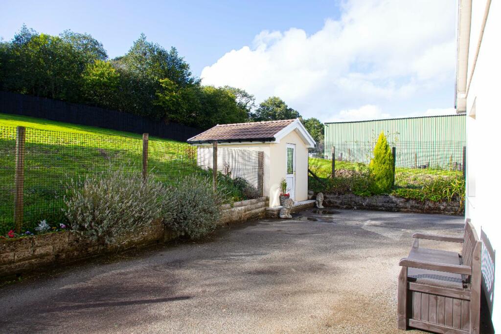 Additional image 64 of Ty'R-y-Wen Farm, Bedlinog, Treharris