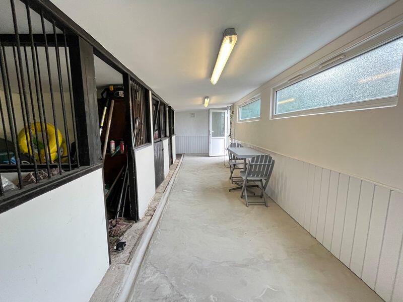 Additional image 19 of Bear Wood House, 182b Port Road East, Barry, The Vale of Glamorgan CF62 9PZ