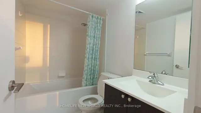 Additional image 10 of 181 Village Green Sq Unit 1515