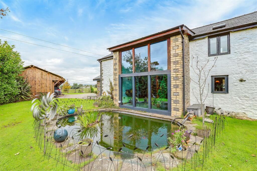 Additional image 15 of Kwisha, The Germonds, Watery Lane, Welsh St Donats, CF71 7SS