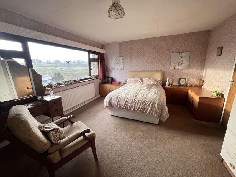 Additional image 7 of 102 Broadway, Llanblethian, Cowbridge, The Vale of Glamorgan CF71 7EY