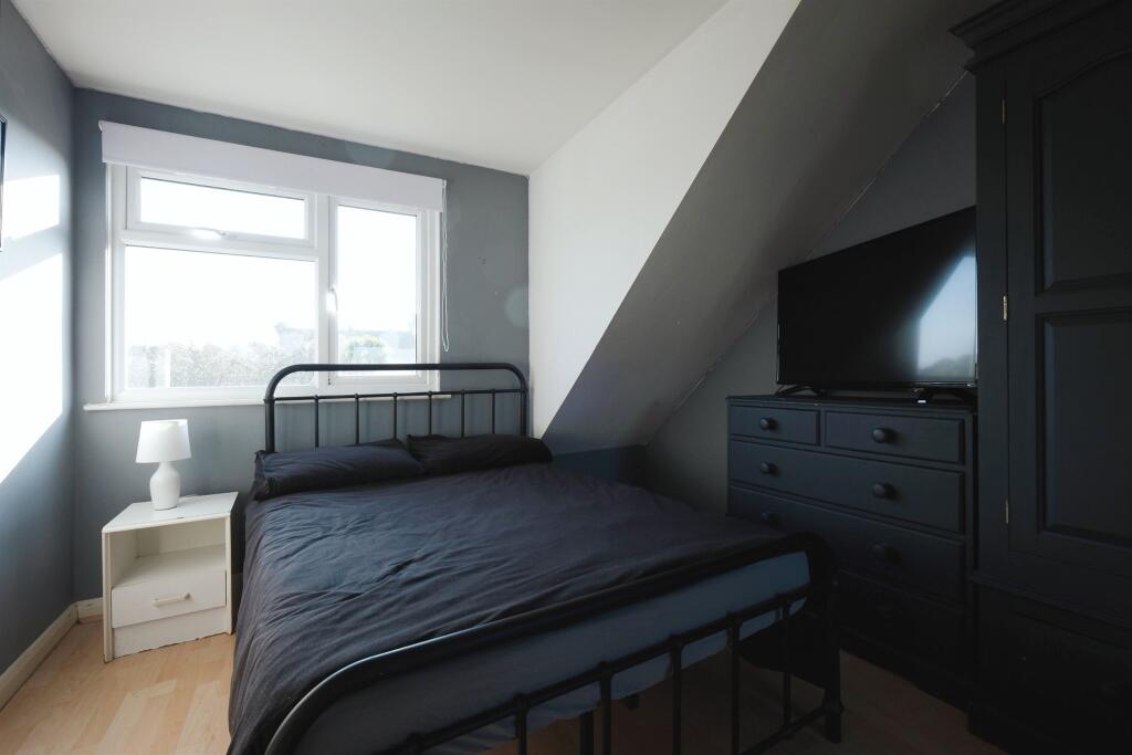 Additional image 5 of Fairlight Avenue, Telscombe Cliffs, Peacehaven