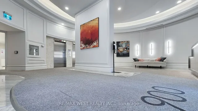 Additional image 2 of 900 Yonge St Unit 1403