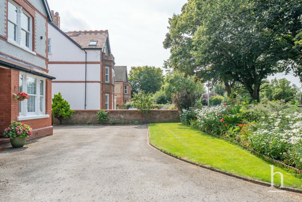 Additional image 46 of Meols Drive, Hoylake, CH47