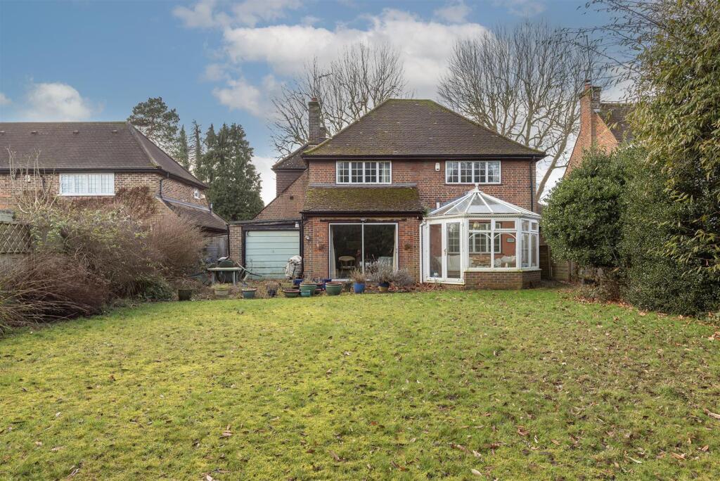 Additional image 11 of Roundwood Park, Harpenden
