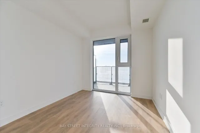 Additional image 16 of 8 Tippett Rd Unit 1208