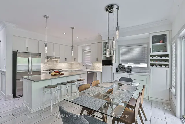Additional image 11 of 3206 Sorrento Cres