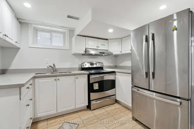 Additional image 25 of 48 Neapolitan Dr