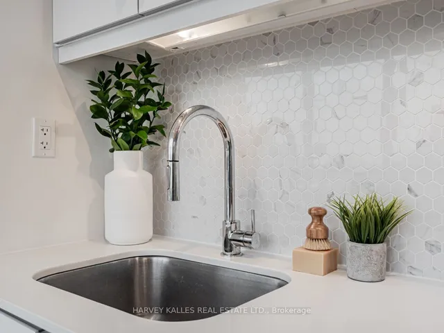 Additional image 7 of 5180 Yonge St Unit 1107