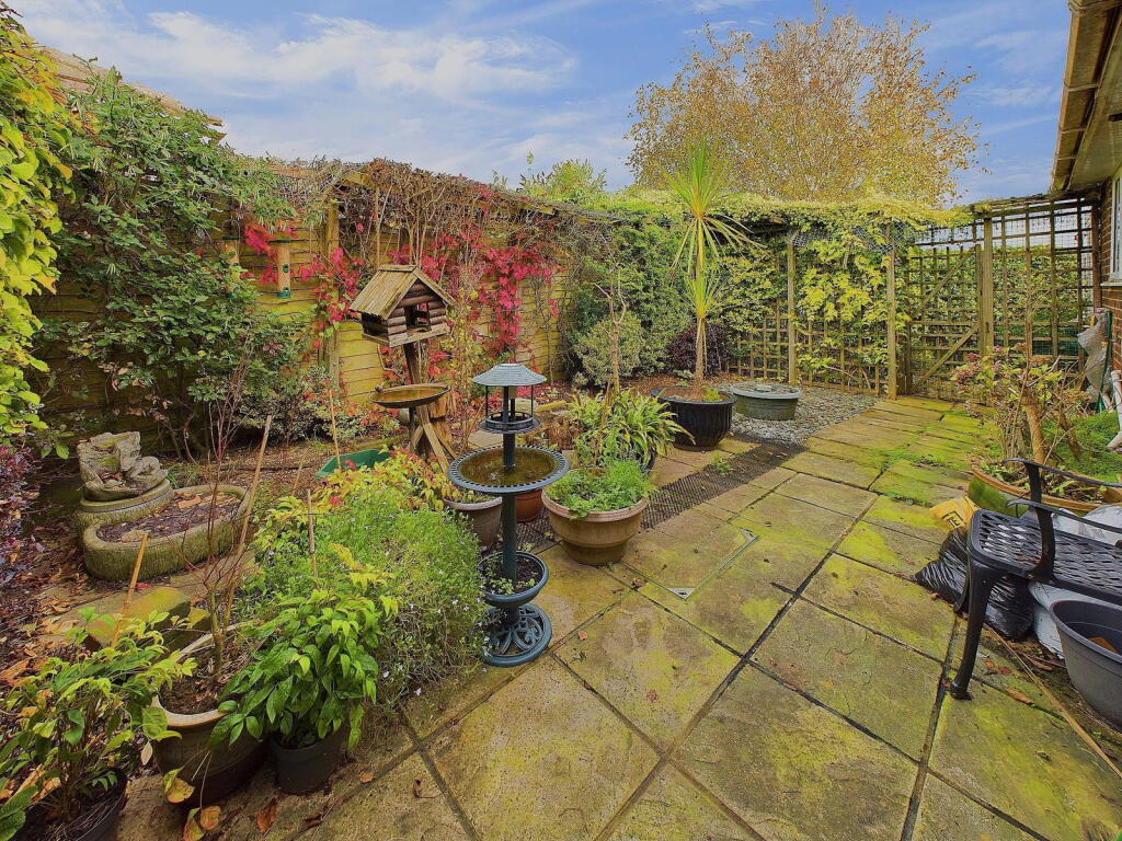 Additional image 3 of New Barn Close, Shoreham by Sea