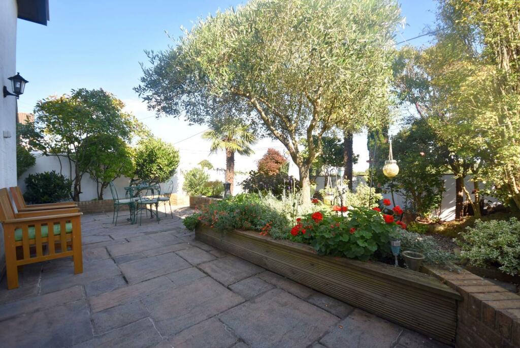 Additional image 22 of 2 Turnpike Close, Dinas Powys, CF64 4HT