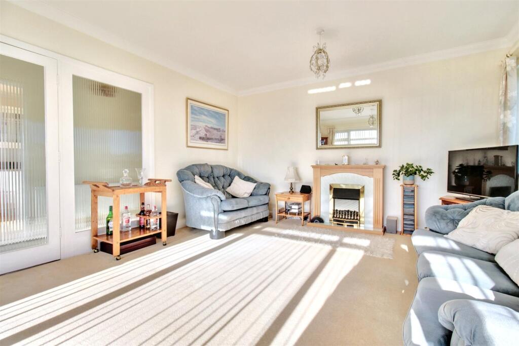 Additional image 24 of Marine Crescent, Goring-By-Sea
