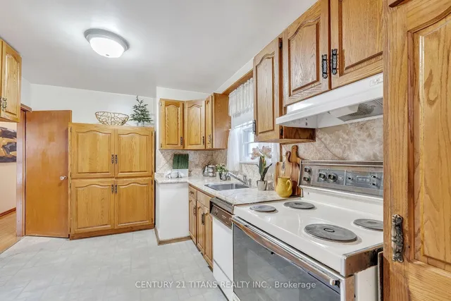 Additional image 19 of 48 Merrian Rd