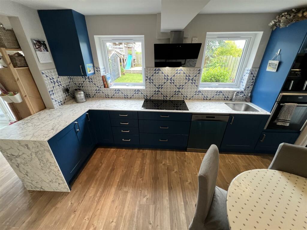 Additional image 7 of Mostyn Avenue, Heswall, Wirral