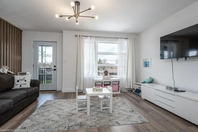 Additional image 22 of 81 Fifth Ave