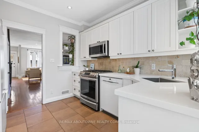 Additional image 16 of 250 Lee Ave