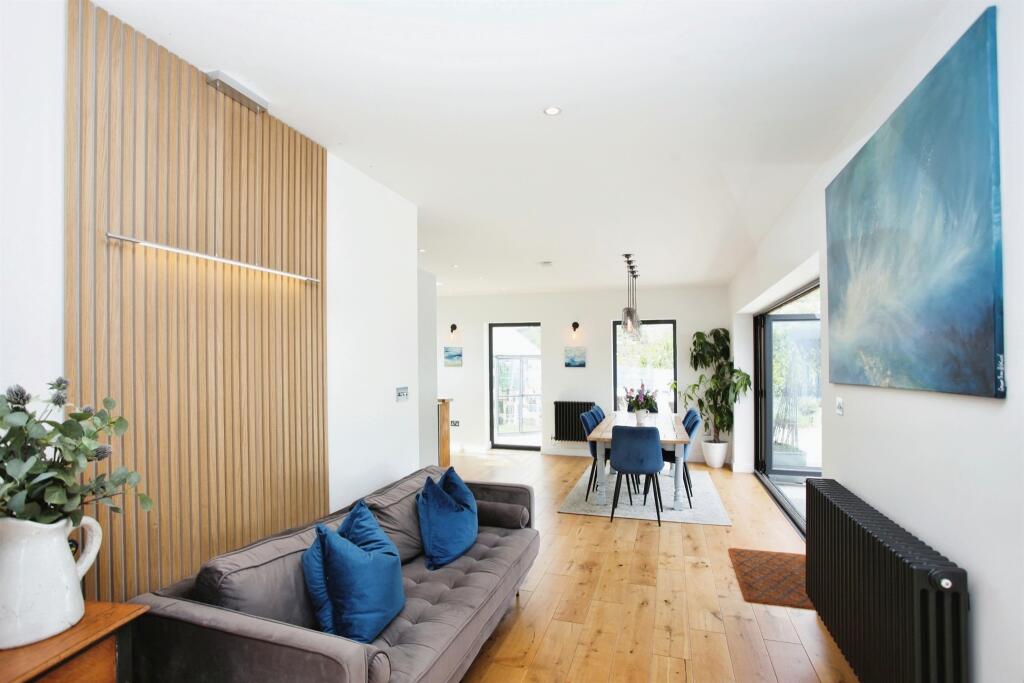 Additional image 35 of Woodland Terrace, Maesycoed, PONTYPRIDD