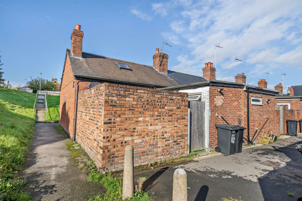 Additional image 11 of Flint