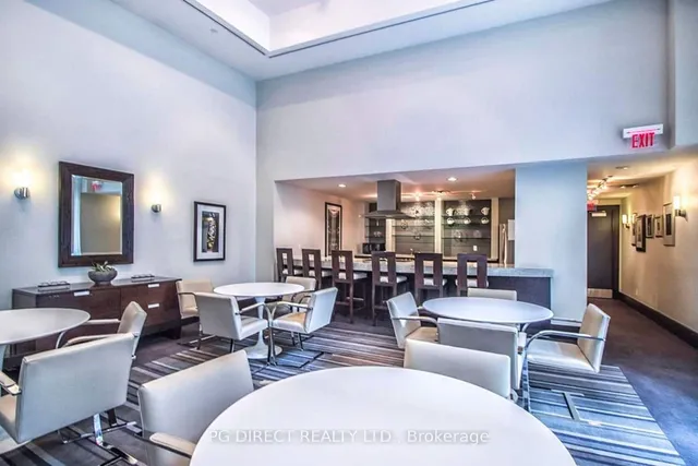 Additional image 16 of 438 King St Unit 604