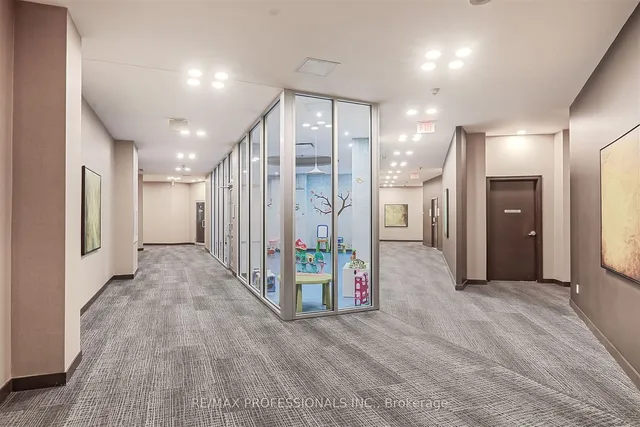 Additional image 36 of 2240 Lake Shore Blvd Unit 404