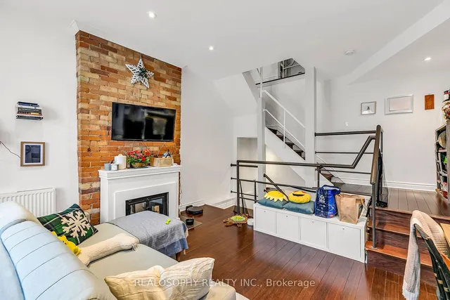 Additional image 3 of 626 Huron St