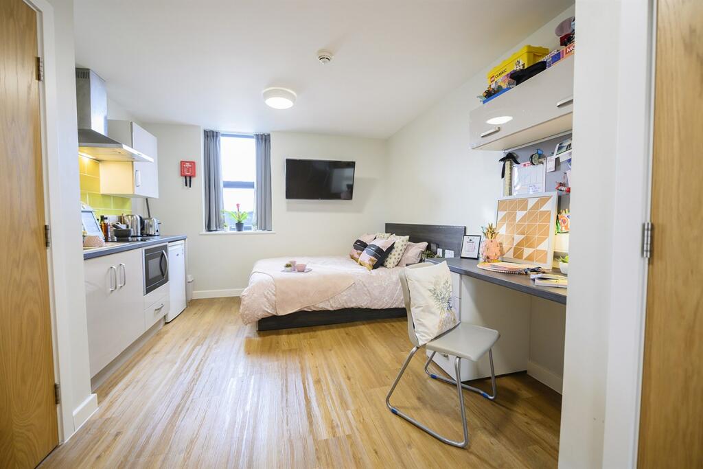 Additional image 12 of Chronicle House