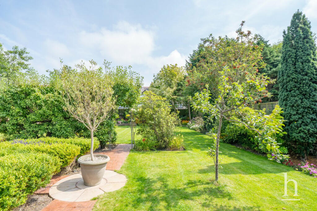Additional image 42 of Meols Drive, Hoylake, CH47