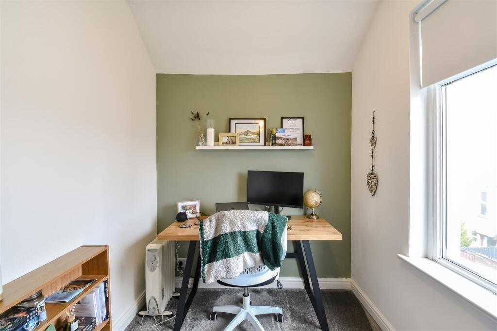 Additional image 15 of Everard Street, Barry