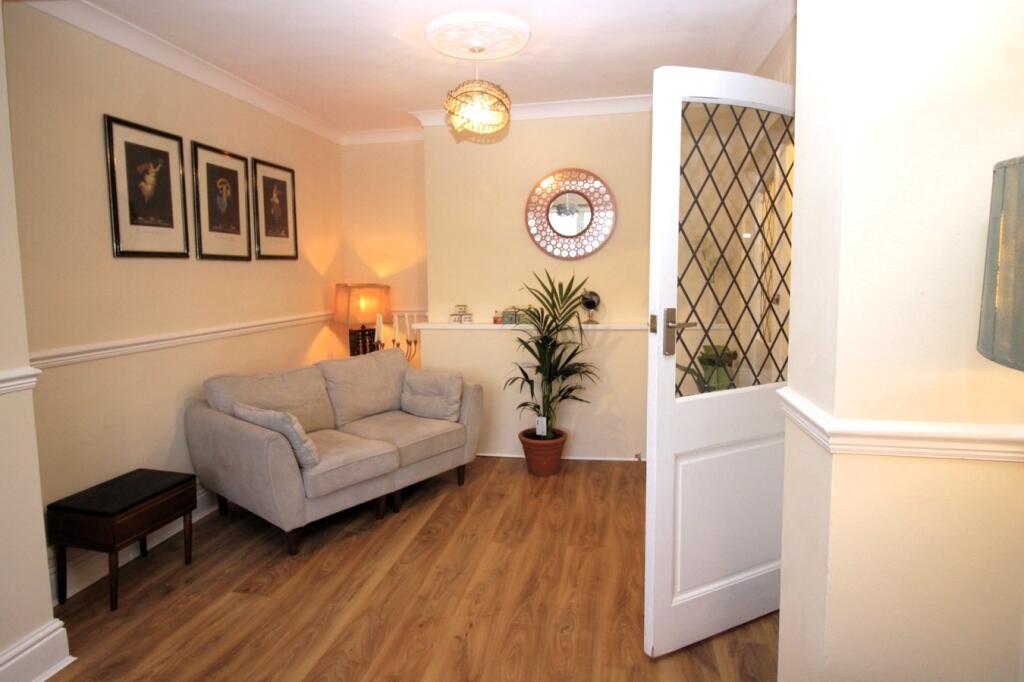 Additional image 2 of Stallcourt Avenue, Llantwit Major, CF61