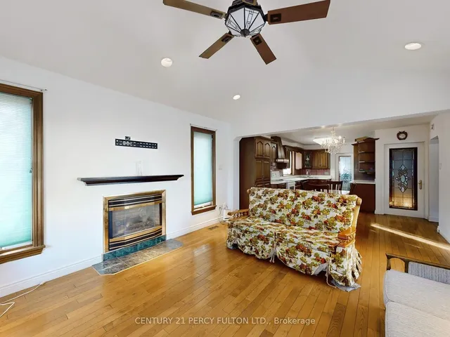 Additional image 14 of 31 Erinlea Cres