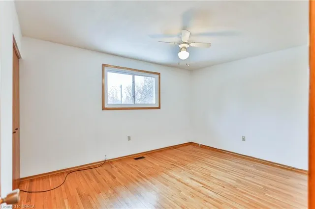 Additional image 20 of 15 Queensbury Dr