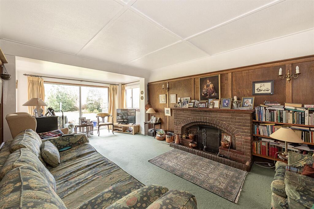 Additional image 3 of Roundwood Park, Harpenden