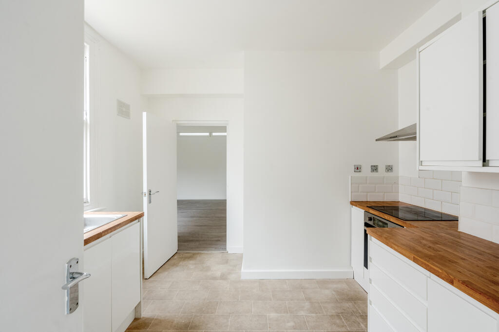 Additional image 10 of Garden Flat, Toronto Road, Bristol