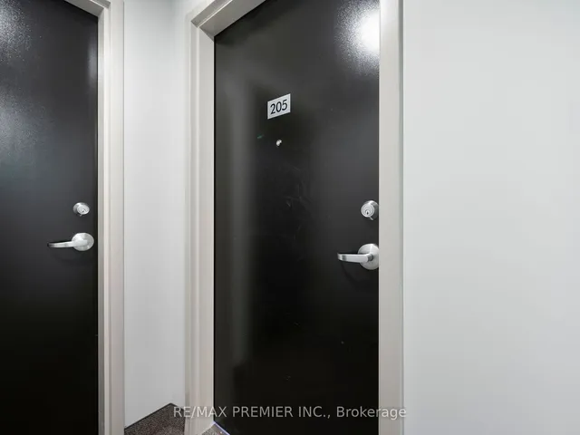 Additional image 17 of 5 Hamilton St Unit 205