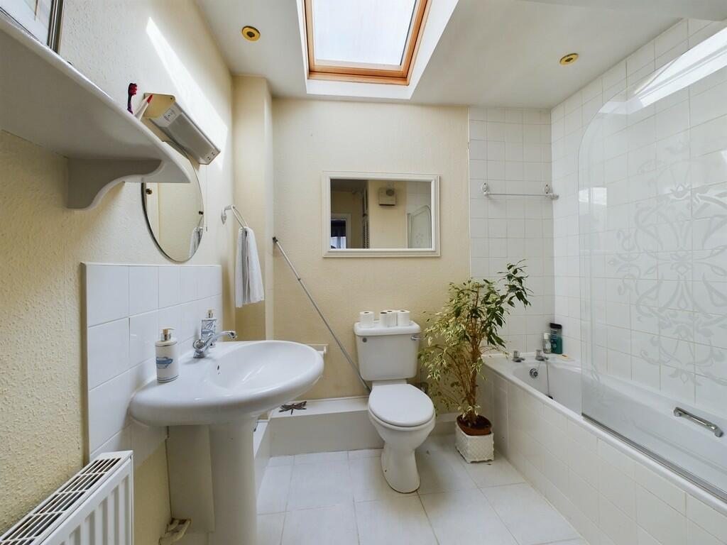 Additional image 8 of Little Heath Road, Christleton
