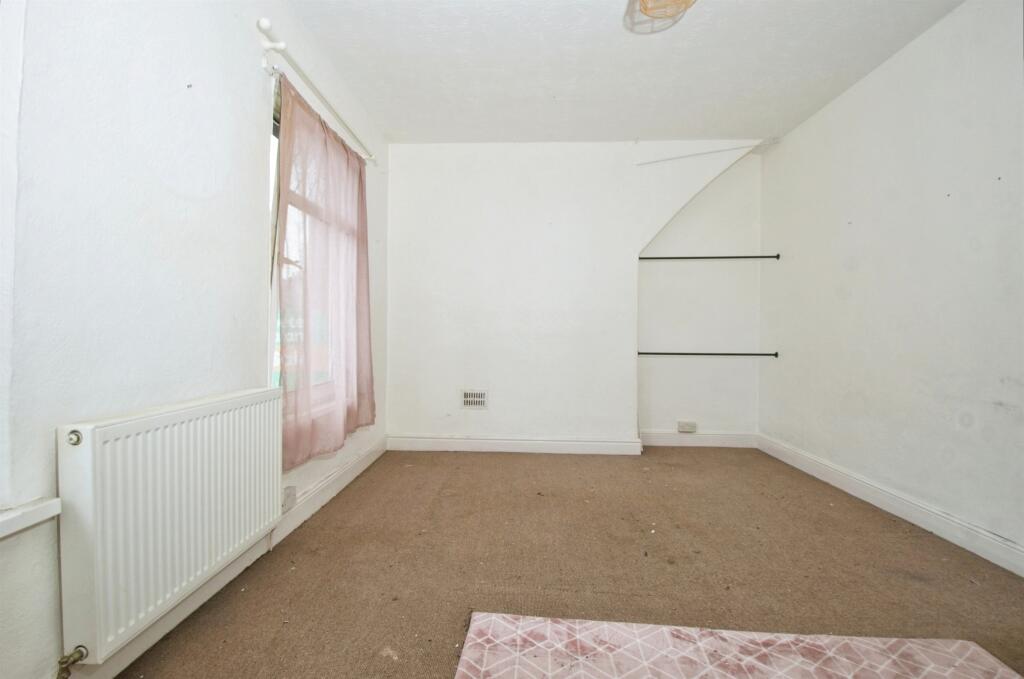 Additional image 4 of Gadlys Gardens, Aberdare