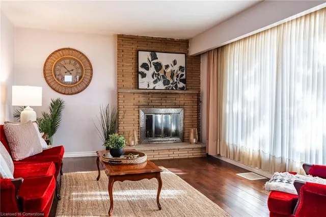 Additional image 6 of 9 Laurier Ave