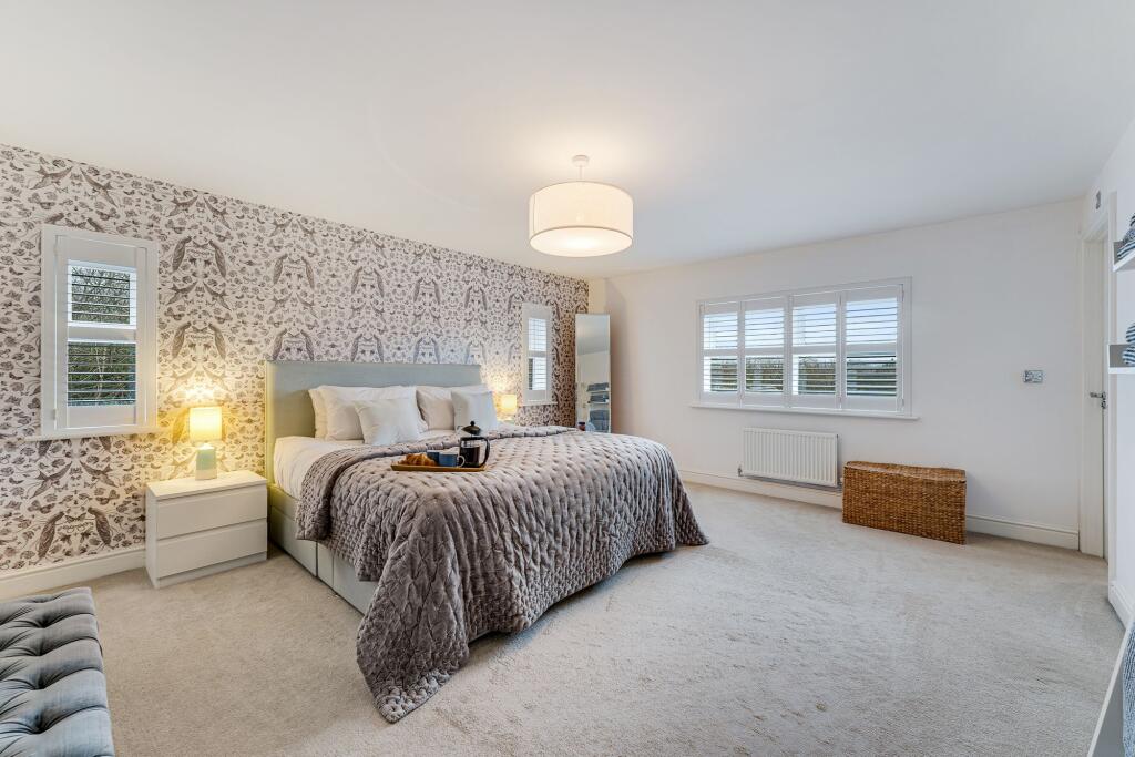 Additional image 15 of Spacious, Private, and Unrivalled Views Across Fields