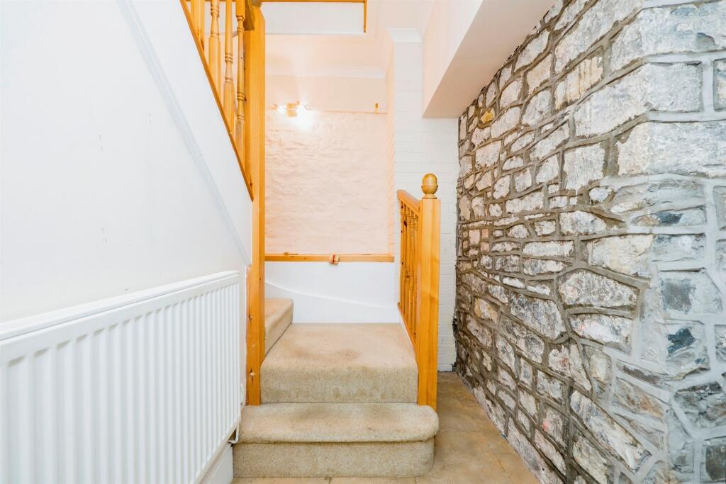 Additional image 20 of High Street, Cowbridge