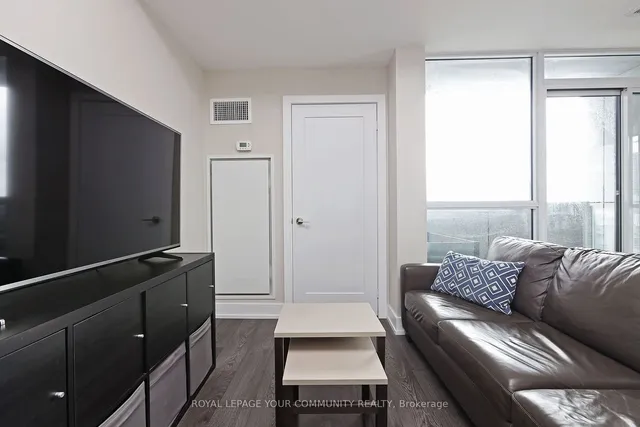 Additional image 5 of 318 Richmond St Unit 1212