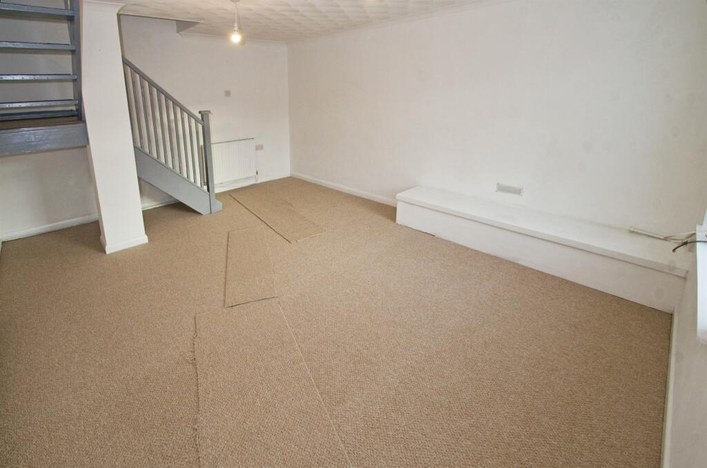 Additional image 8 of Miskin Road, Tonypandy