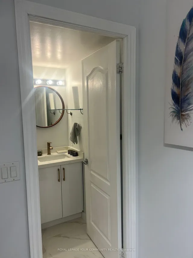 Additional image 14 of 17 Barberry Pl Unit 1701